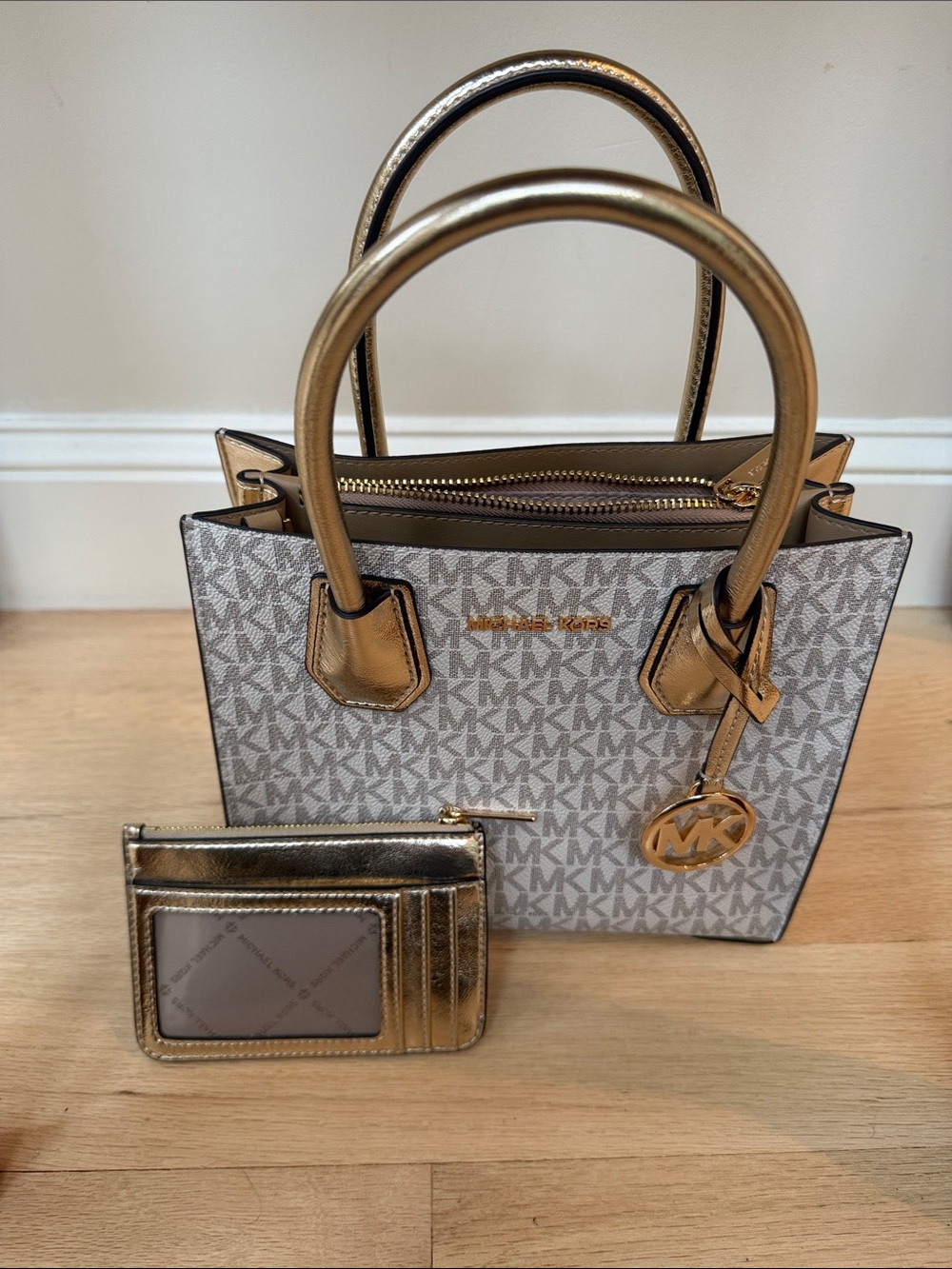 Michael Kors White and Gold Signature Monogram Satchel with Matching Cardholder
